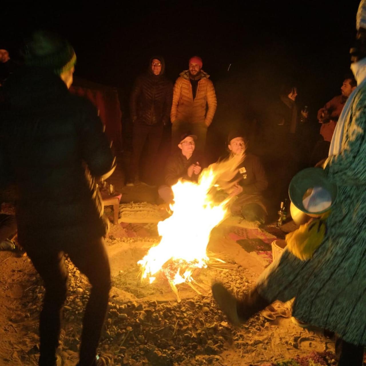 Camp Familia Erg Chebbi Tente de luxe