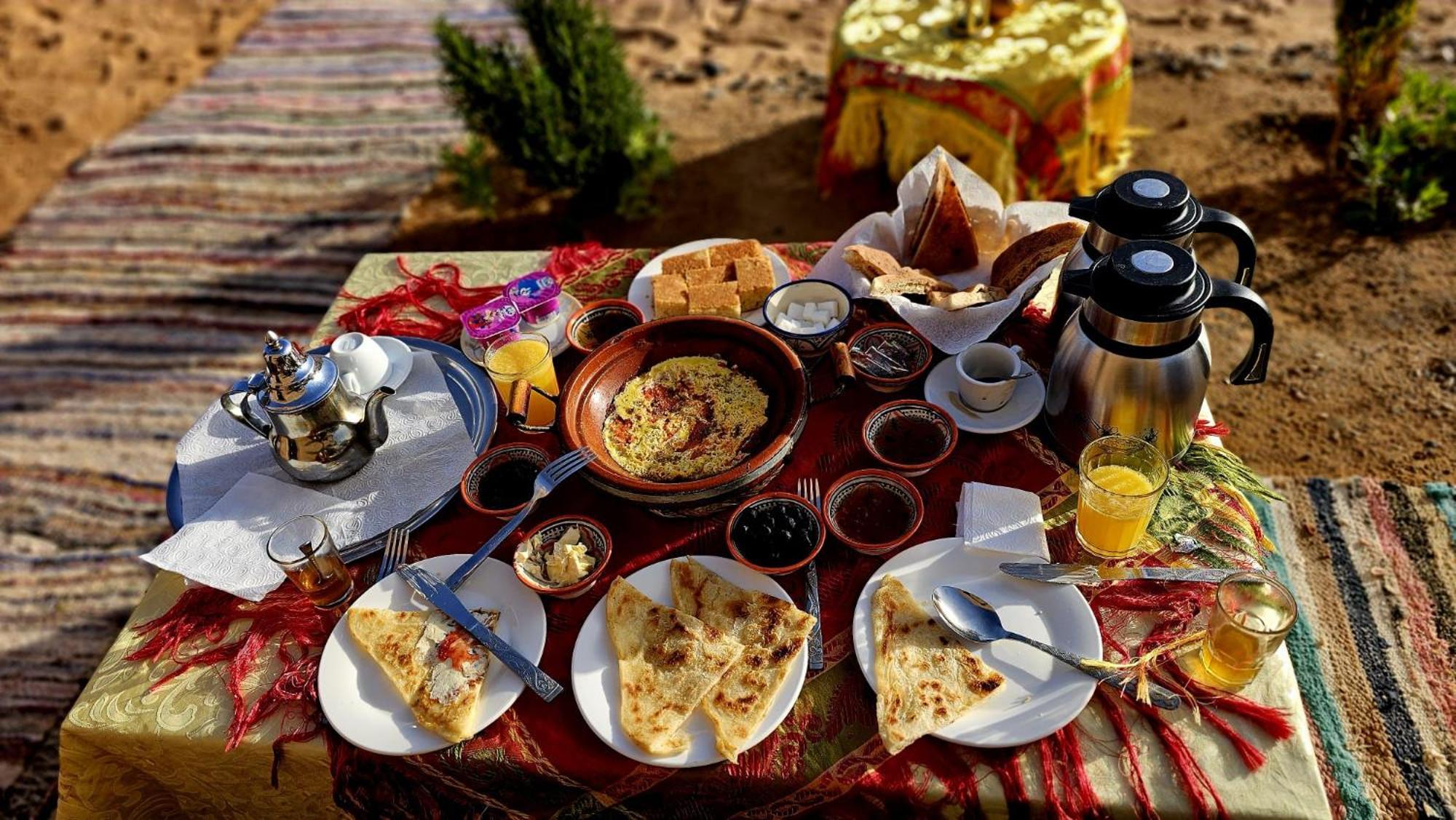 Camp Familia Erg Chebbi Tente de luxe *