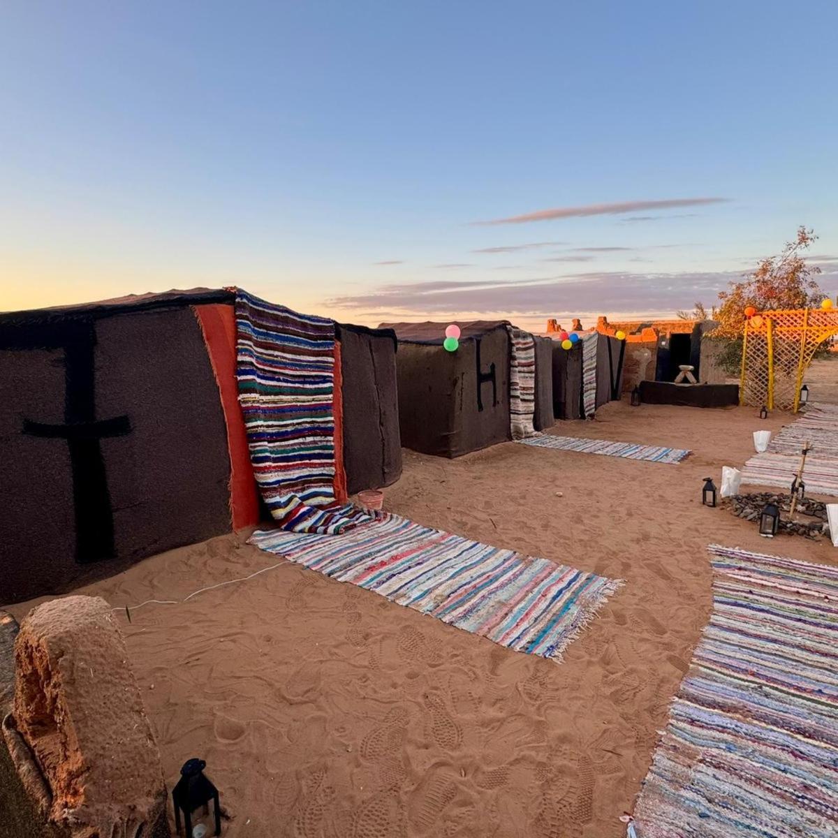 Tente de luxe Camp Familia Erg Chebbi *