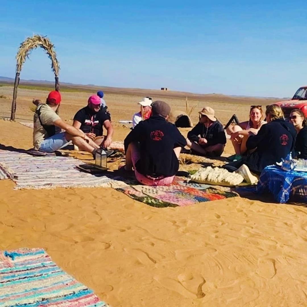Camp Familia Erg Chebbi *